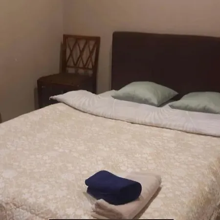 Toomemaee Cute 2-bedrooms -2 Big Beds Апартаменты