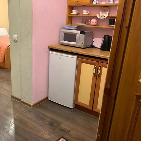 Toomemaee Cute 2-bedrooms -2 Big Beds- Free Parking- Free Wifi Lejlighed