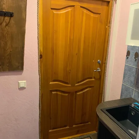 Toomemaee Cute 2-bedrooms -2 Big Beds- Free Parking- Free Wifi Tartu